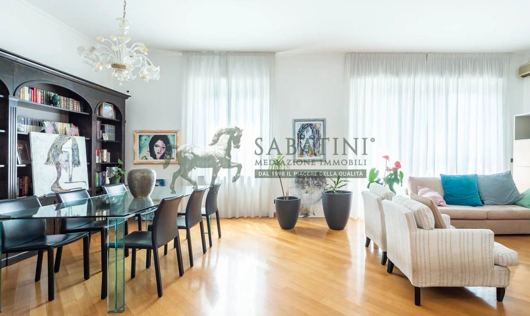 Milano Apartment In Milan, Lombardy, Italy For Sale (13376104)
