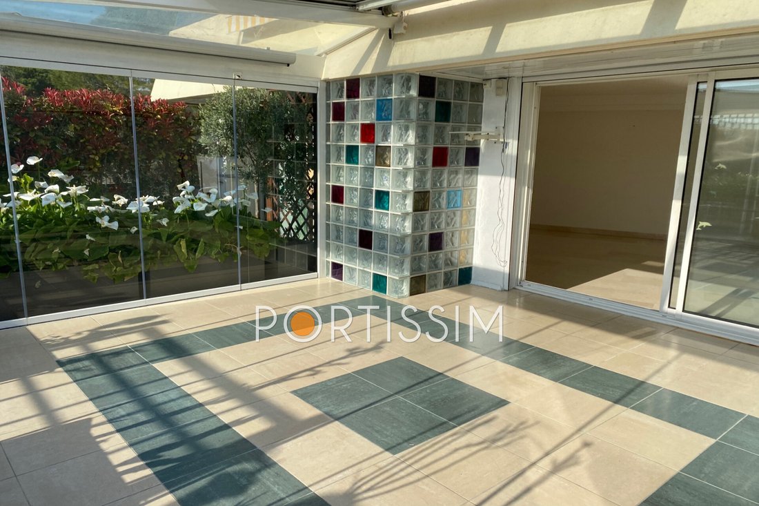 Saint Laurent Du Var / In St Laurent Du Var, Provence Alpes Côte D'azur, France For Sale (12800566)