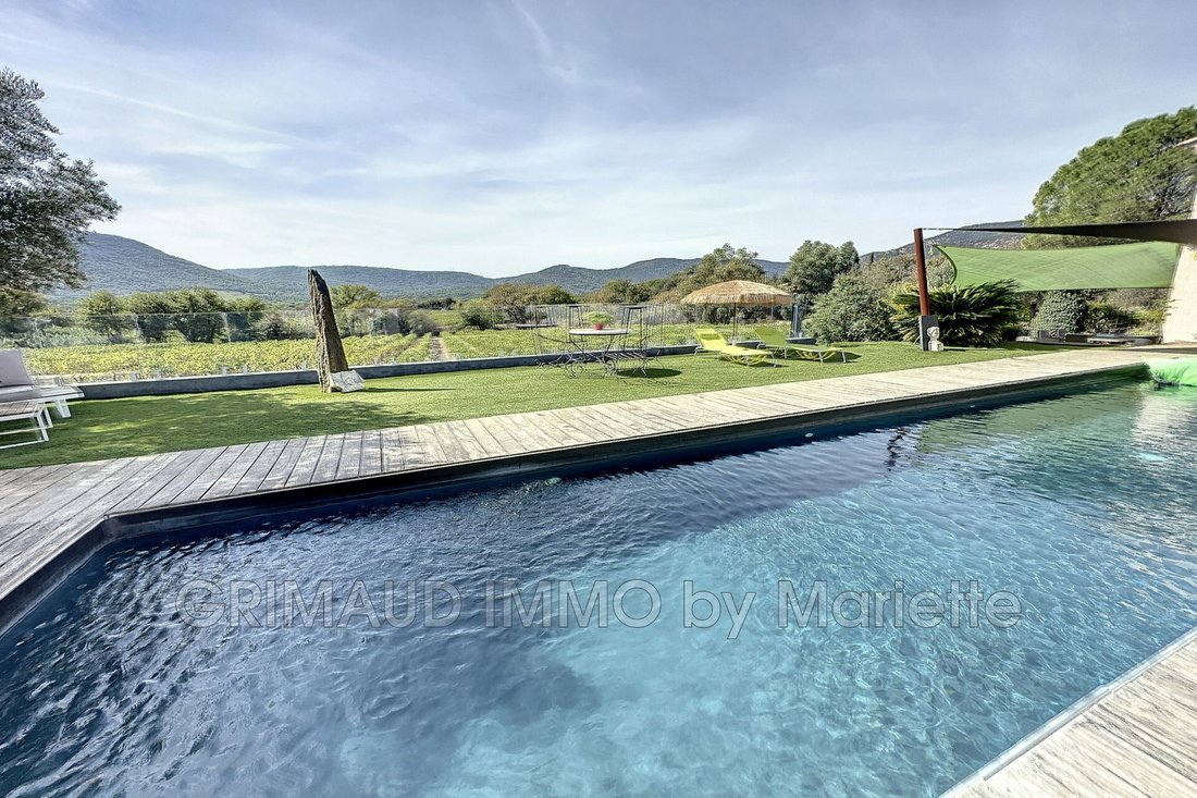 Villa in Le Plan-de-la-Tour, Provence-Alpes-Côte d'Azur, France 2 - 13383249