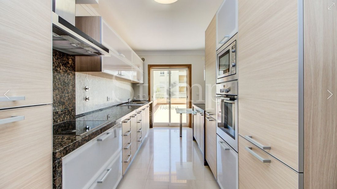 Apartment in Alges, Lisbon, Portugal 3 - 13378938