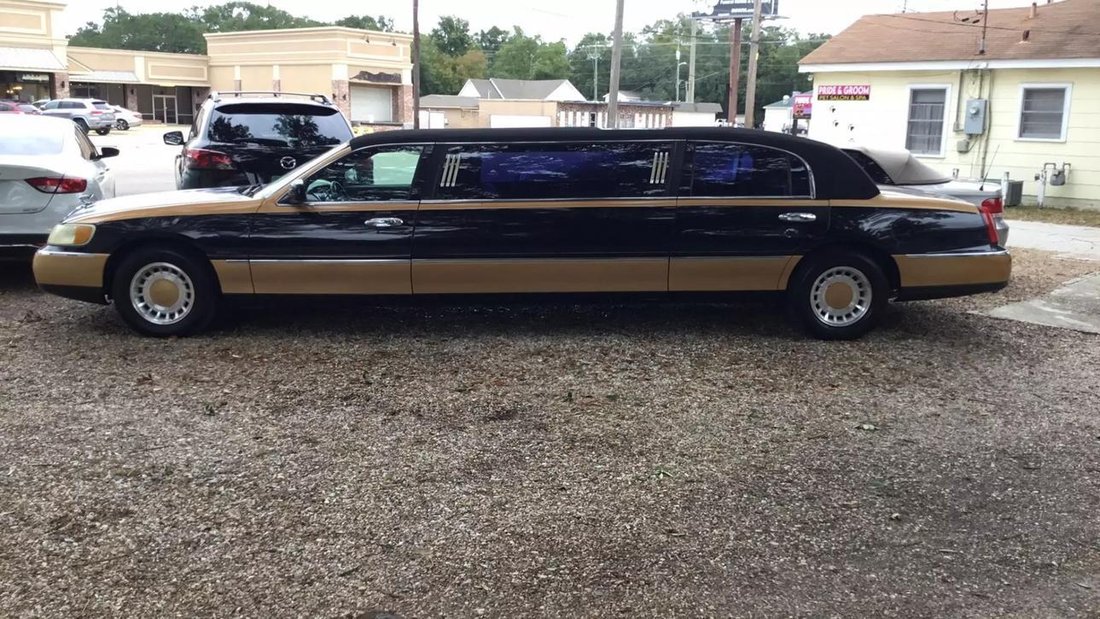 2002 Lincoln Town Car In Biloxi, Ms, United States For Sale (13377121)