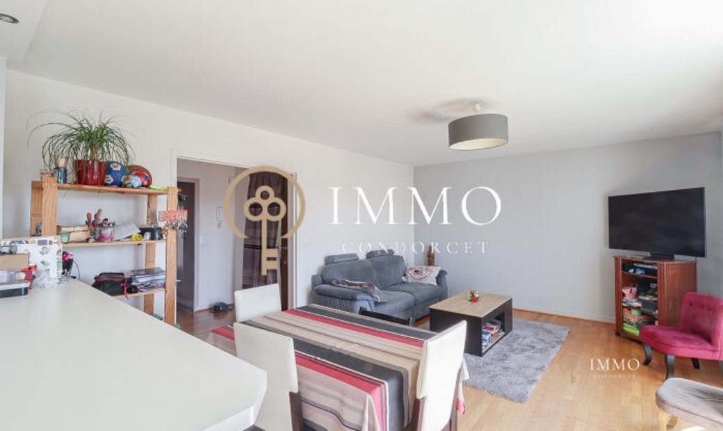 Bourg La Reine Apartment In Bourg La Reine, île De France, France For