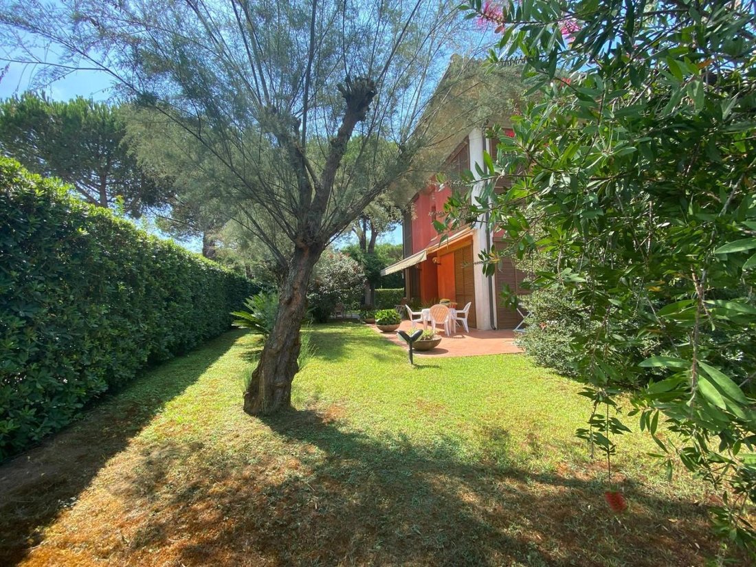 House in Bucine, Tuscany, Italy 1 - 13376502