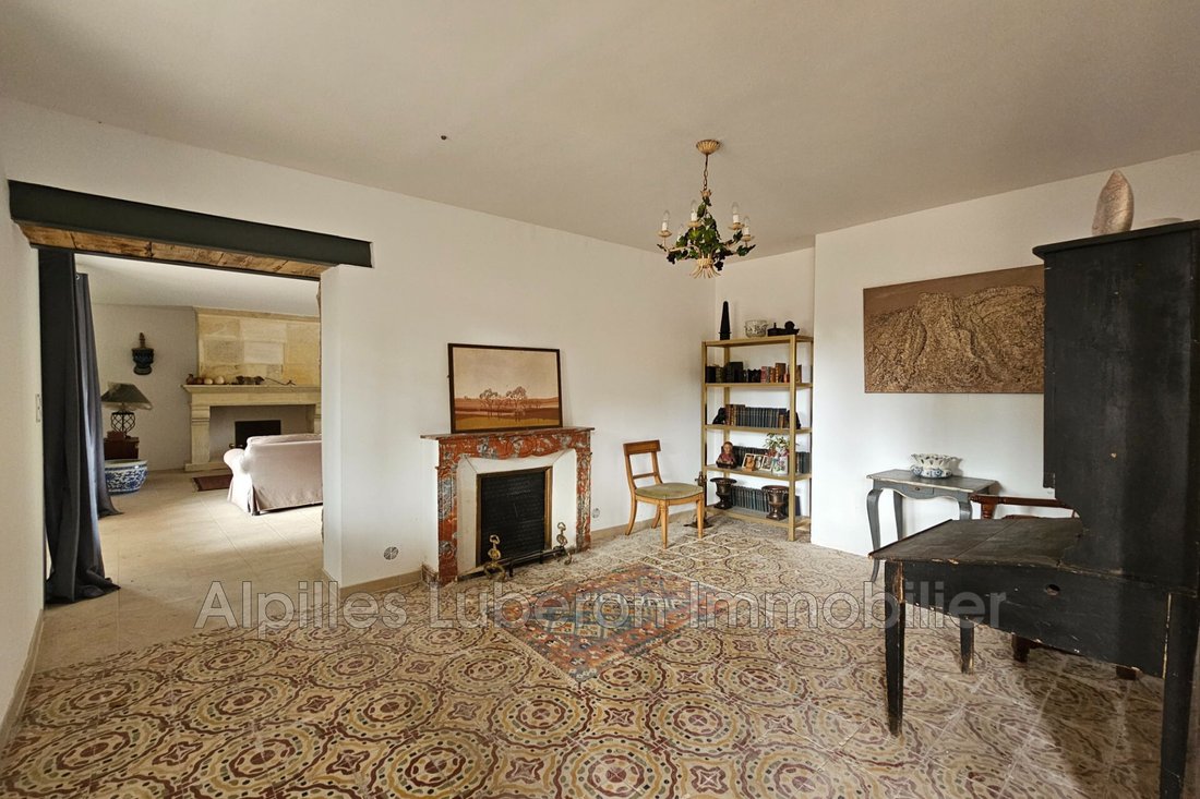 Villa in Mollégès, Provence-Alpes-Côte d'Azur, France 3 - 13375093