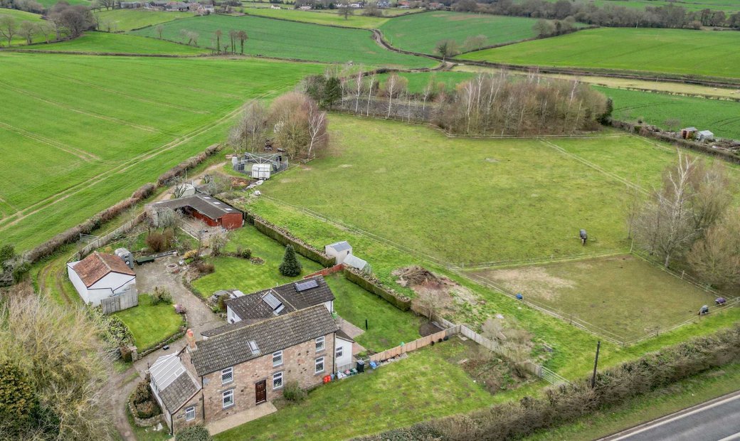 4 Bedroom Detached House For Sale In In Stroat, Chepstow, United