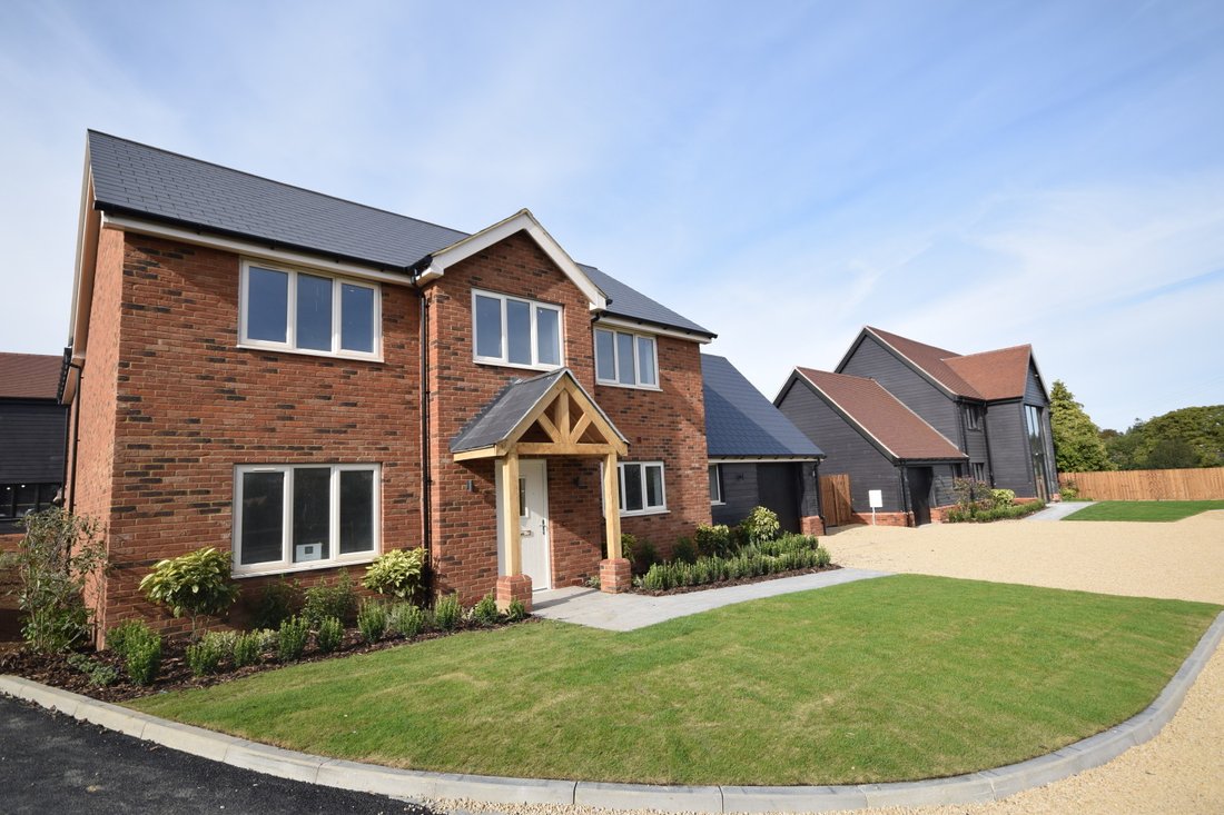 4 Bedroom Detached House For Sale In Dunmow In Dunmow, England, United Kingdom For Sale (13371013)