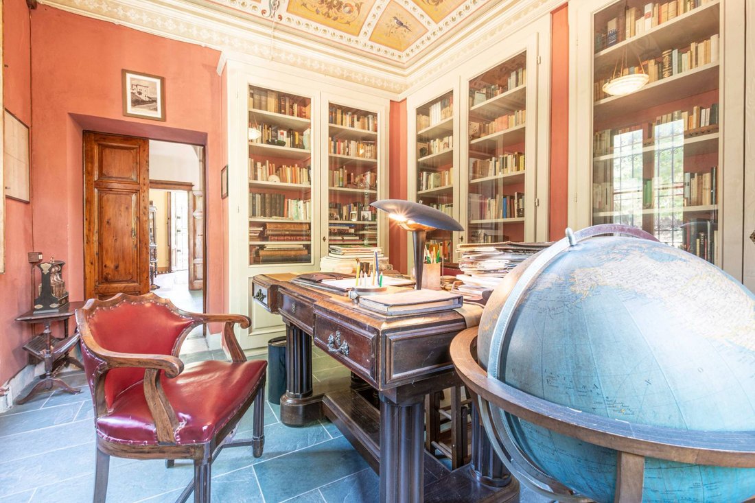 Villa in Pomarance, Tuscany, Italy 4 - 13384947