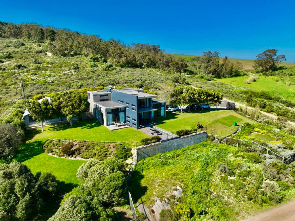 A 106ha Luxury Farm Featuring An In Cape Town, Western Cape, South