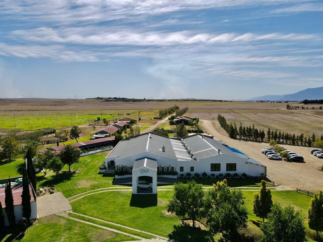 A Serene Country Destination With In Hermon, Western Cape, South Africa For Sale (13384290)