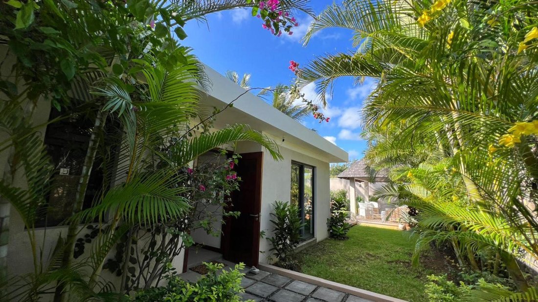 House in Grand Baie, Rivière du Rempart District, Mauritius 1 - 13384460