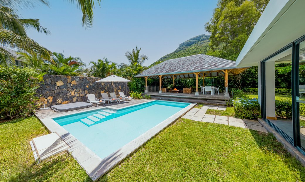 Exquisite 4 Bedroom Villa In In La Preneuse, Rivière Noire District