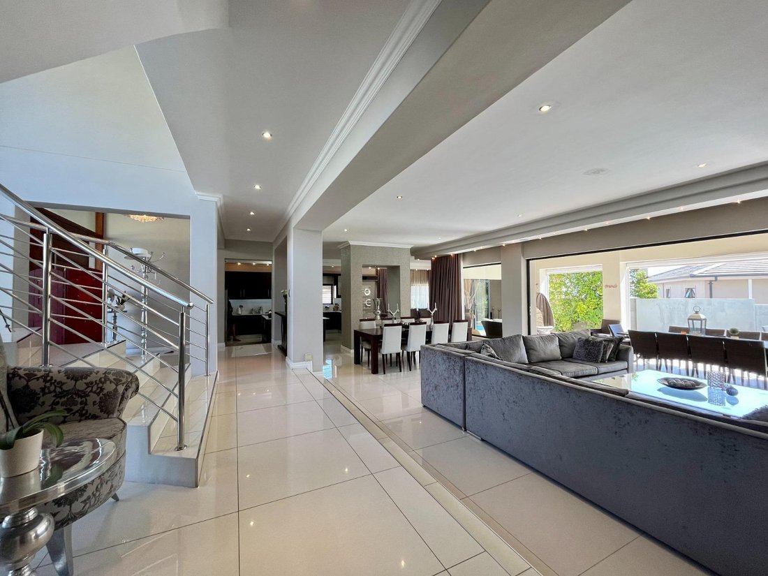 Luxury Living In Leopard Rock Estate In Parow, South Africa For Sale
