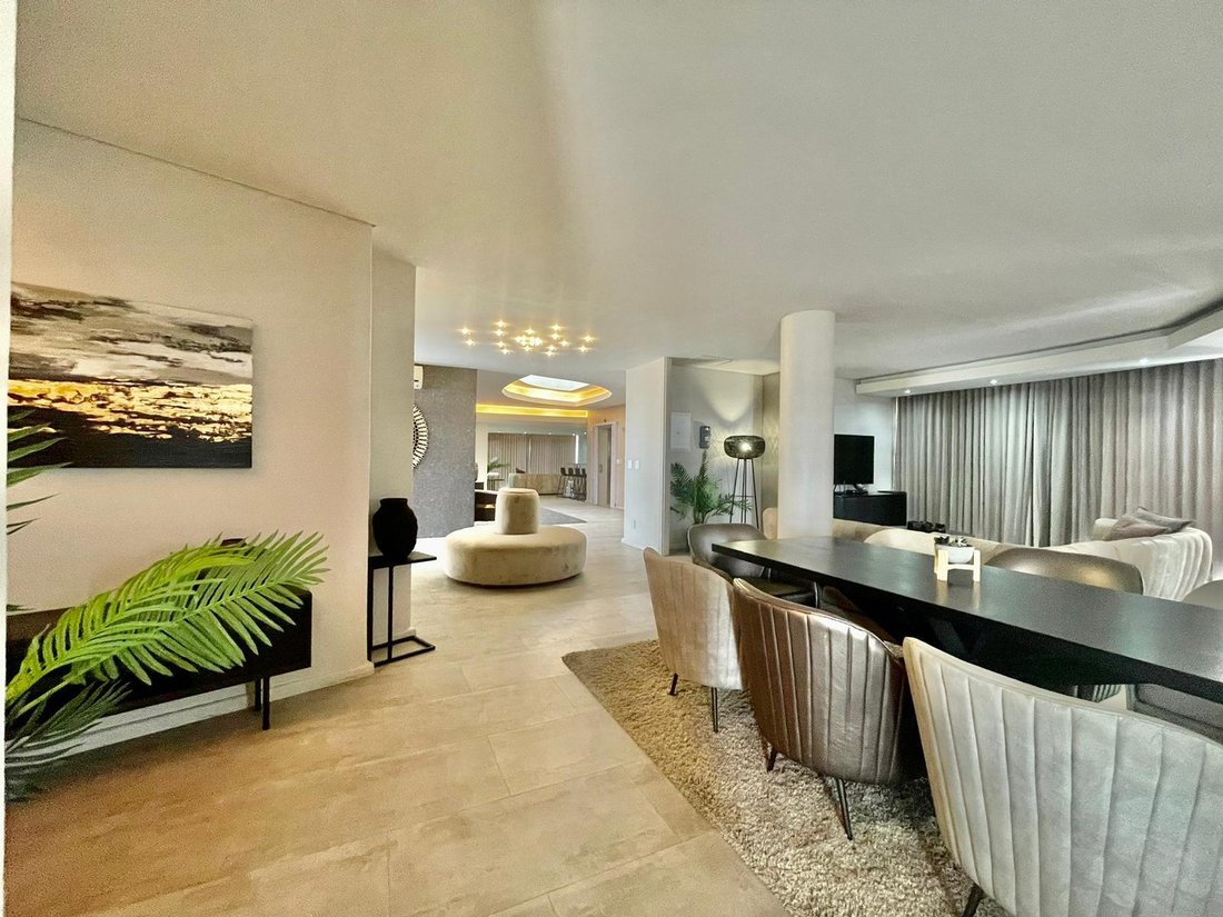 Apartment in Cape Town, Western Cape, South Africa 3 - 13385864