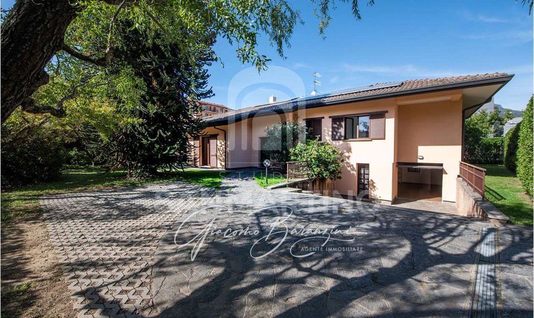 Varese Villa Singola In Varese, Italy For Sale (13390058)