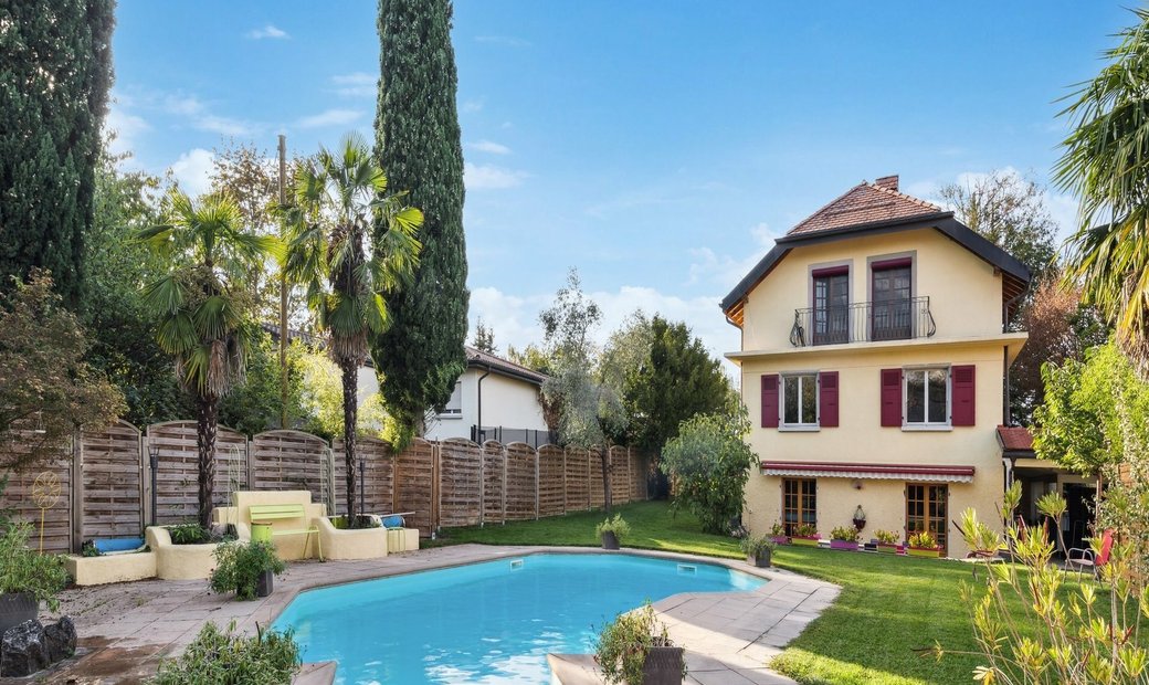 Character House View Of The Salève In Vessy, Genève, Switzerland For