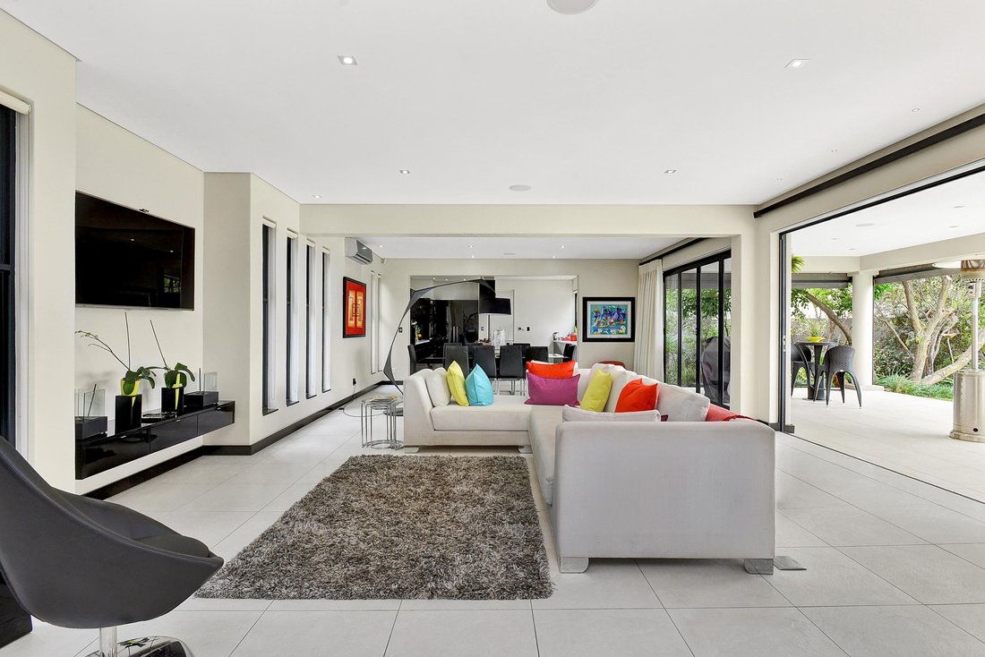 House in Benmore Gardens, Gauteng, South Africa 5 - 13387328