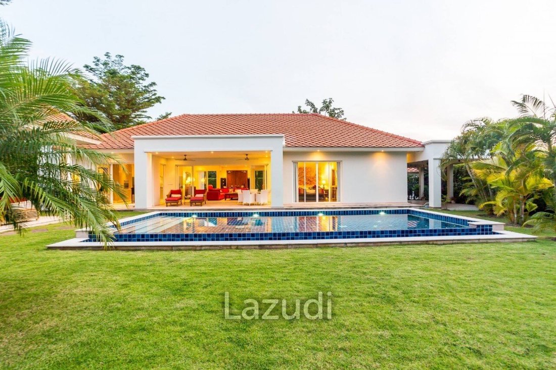 Villa in Hin Lek Fai, Prachuap Khiri Khan, Thailand 3 - 13390280
