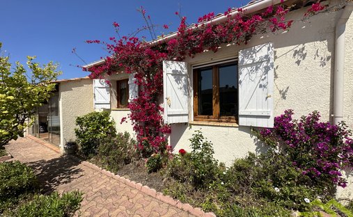 Villa in Centre, Bormes-les-Mimosas, France 1