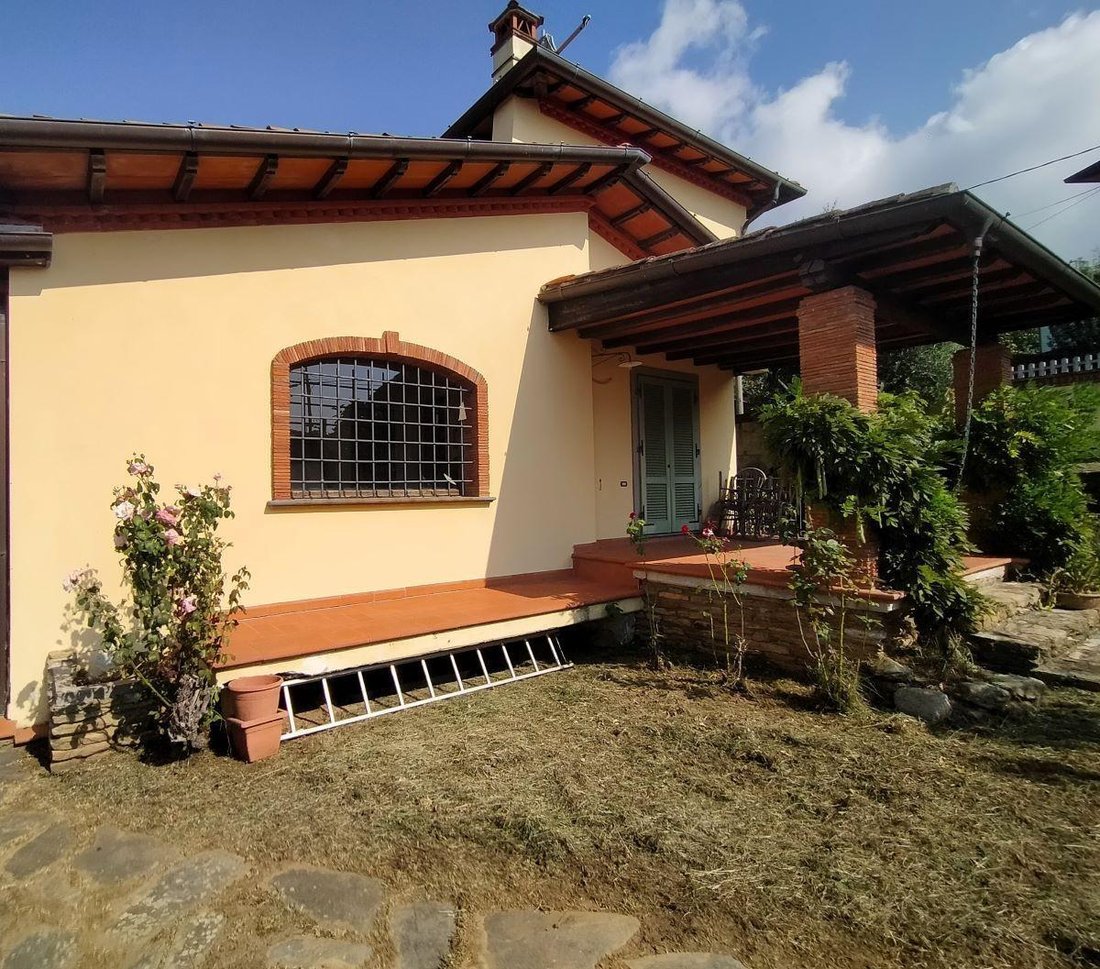 Villa in San Carlo Terme, Massa, Tuscany 4 - 13389805