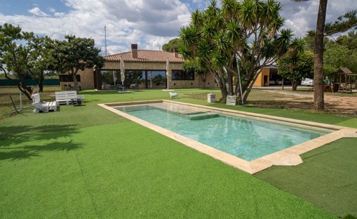 Villa in Tarragona, Catalonia, Spain 1