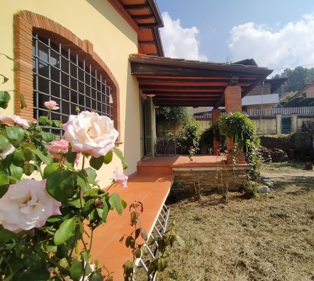 Villa in San Carlo Terme, Massa, Tuscany 5 - 13389805