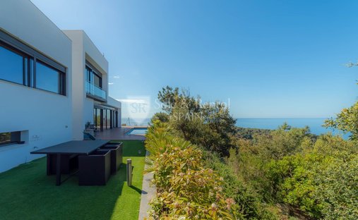 Chalet in Lloret de Mar, Catalonia, Spain 1