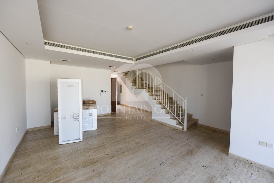 Townhouse in JVC / Jumeirah Village Circle, Dubai, United Arab Emirates 2 - 13386754