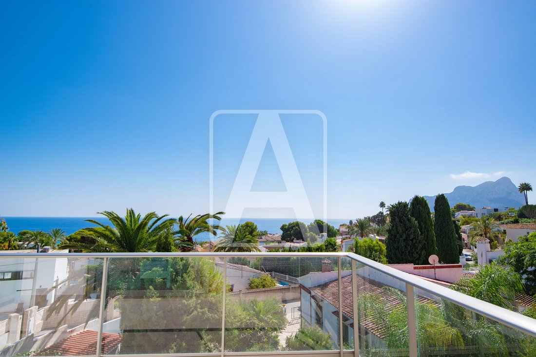 Villa in Calp / Calpe, Valencian Community, Spain 2 - 13387150