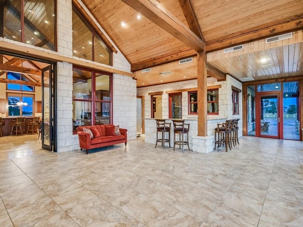 1584 County Road 226 Rd, Giddings, Tx 78942 In Giddings, Texas, United