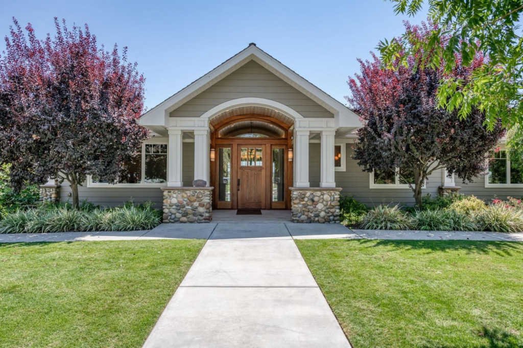 Single Family Detached Sanger In Sanger, California, United States For