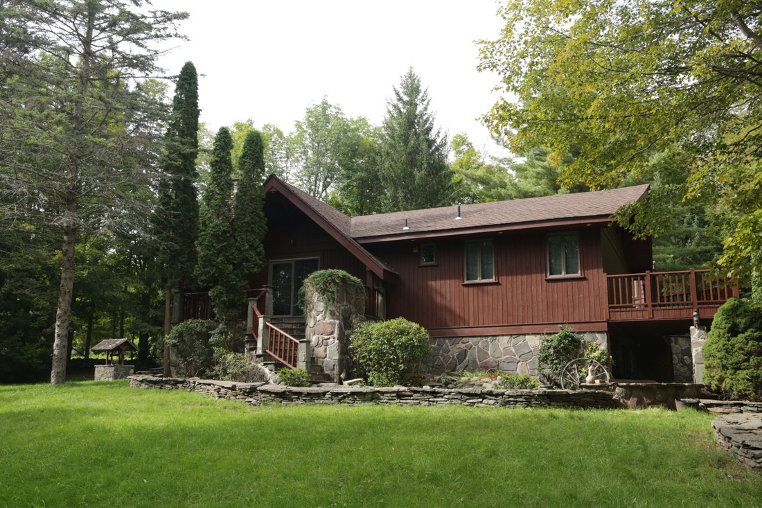 184 Cloos Road, Jewett, Ny 12444 In Hunter, New York, United States For