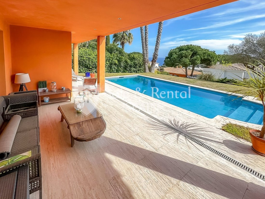 Chalet in s'Agaro, Platja d'Aro, Catalonia 2 - 13386305