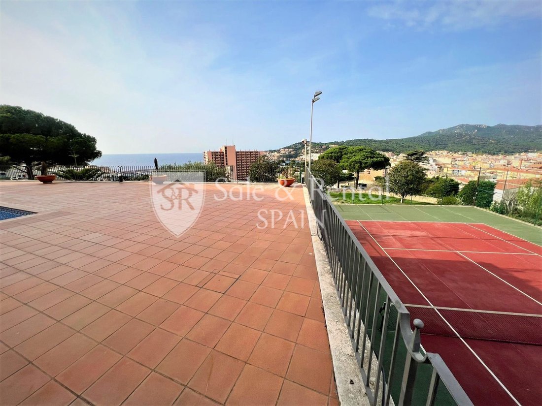 Chalet in Sant Feliu de Guixols, Catalonia, Spain 3 - 13386244