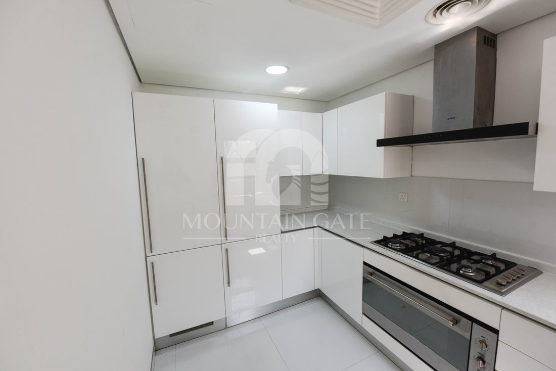 Townhouse in JVC / Jumeirah Village Circle, Dubai, United Arab Emirates 4 - 13386754