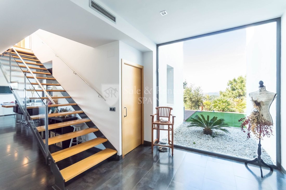 Chalet in Lloret de Mar, Catalonia, Spain 3 - 13386236