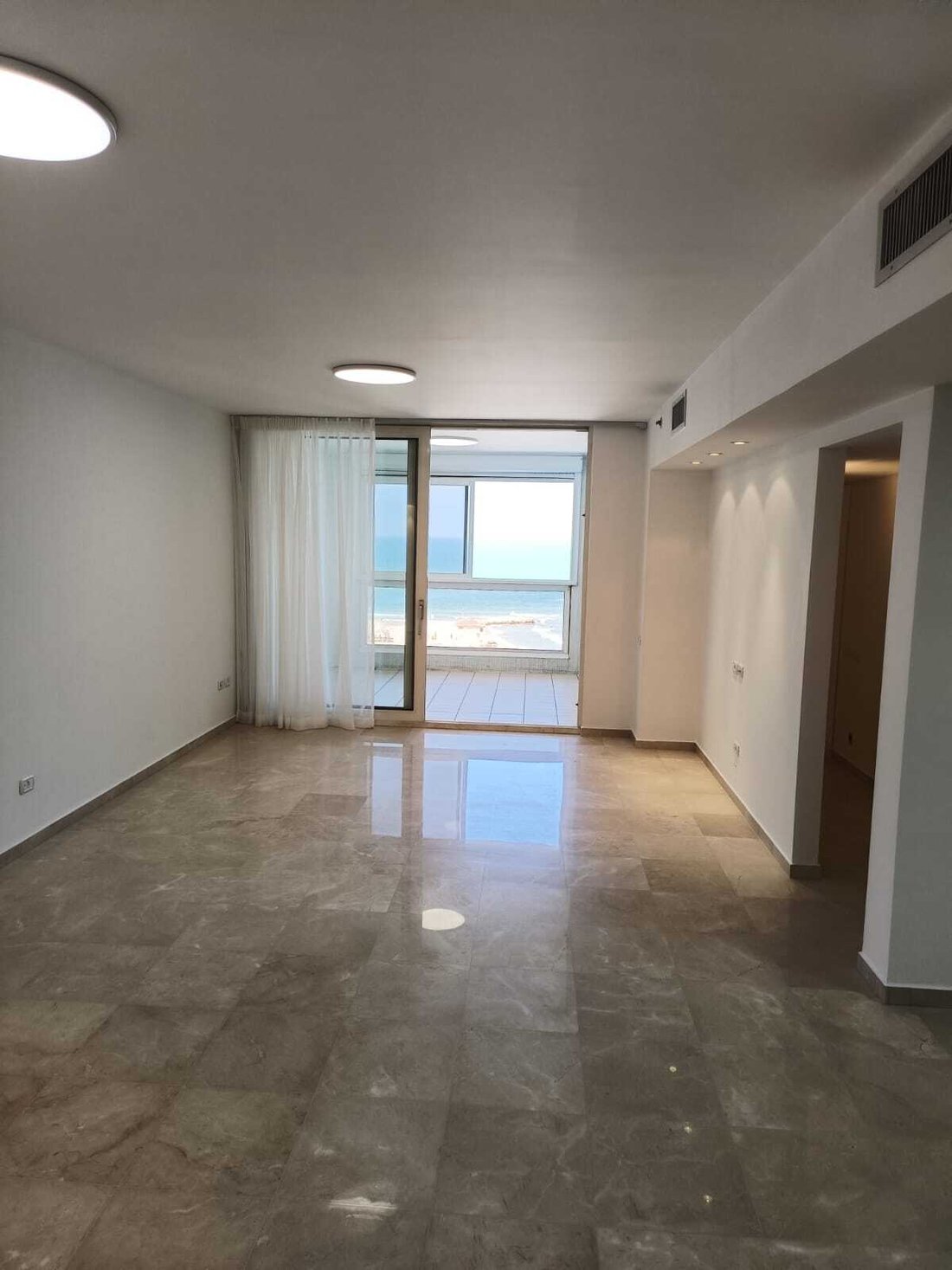 Apartment in Tel Aviv-Yafo, Tel Aviv District, Israel 3 - 13391818