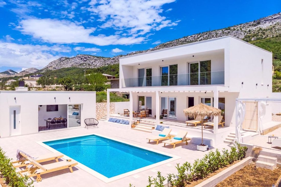 House in Omis, Split-Dalmatia County, Croatia 3 - 13393182