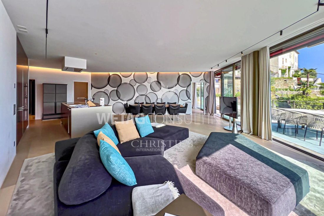 Elegance & Modern Design In A Privileged In Brissago, Ticino