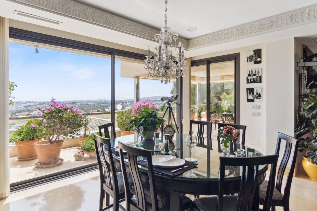 Penthouse in Marbella, Andalusia, Spain 3 - 13395246
