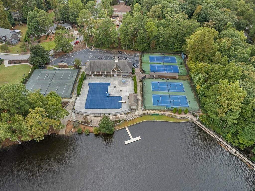 Home In Brittany Club In Brookhaven, United States