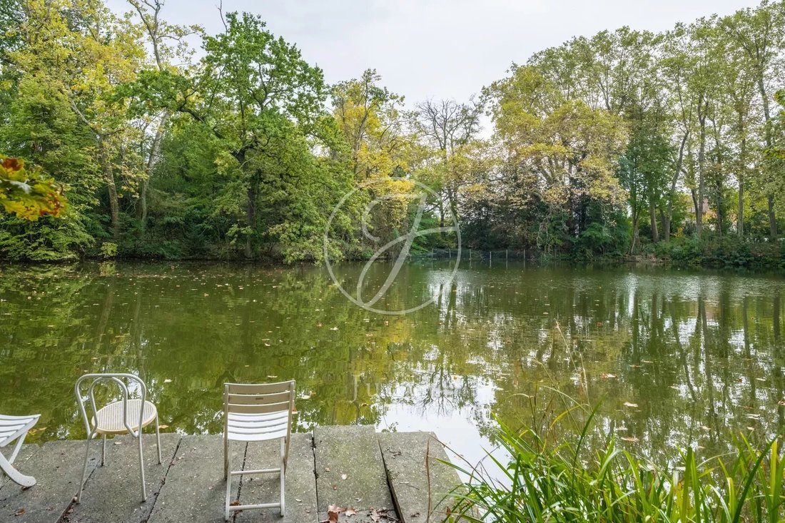 Chatou Apartment In Chatou, île De France, France For Sale (13395472)