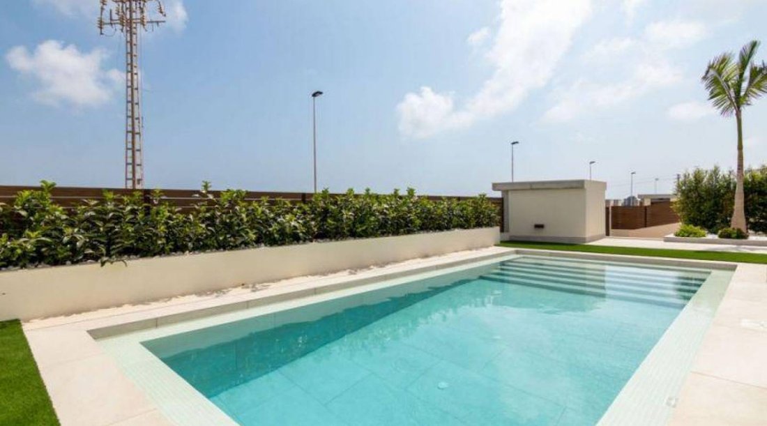 Villa in Torrevieja, Valencian Community, Spain 3 - 13392823