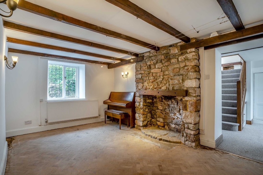 6 Bedroom Detached House For Sale In In Dinas Powys, Wales, United
