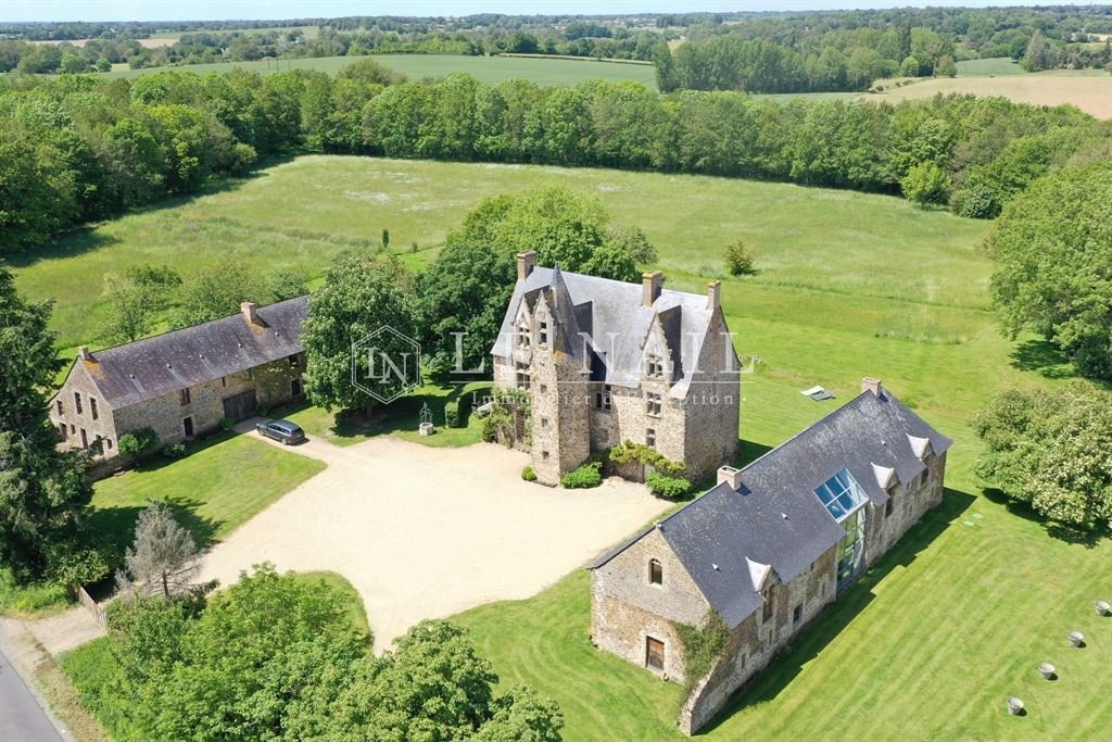Estate in Centre Ville Rive Droite, Laval, Pays de la Loire 1 - 11489903