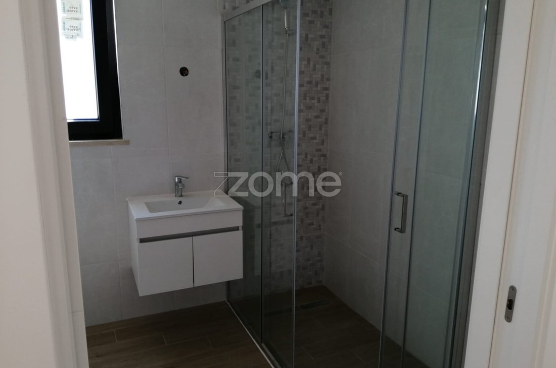 Setúbal Apartment In Setúbal Municipality, Setubal, Portugal For Sale (13398538)