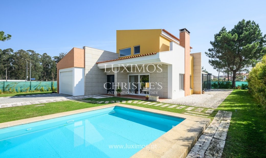 Four Bedroom House With Pool For Sale In Ovar, Aveiro District