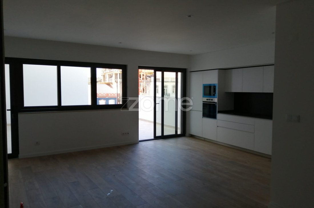 Setúbal Apartment In Setúbal Municipality, Setubal, Portugal For Sale (13398538)