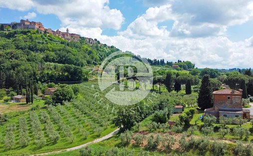 Villa in Montepulciano, Tuscany, Italy 1