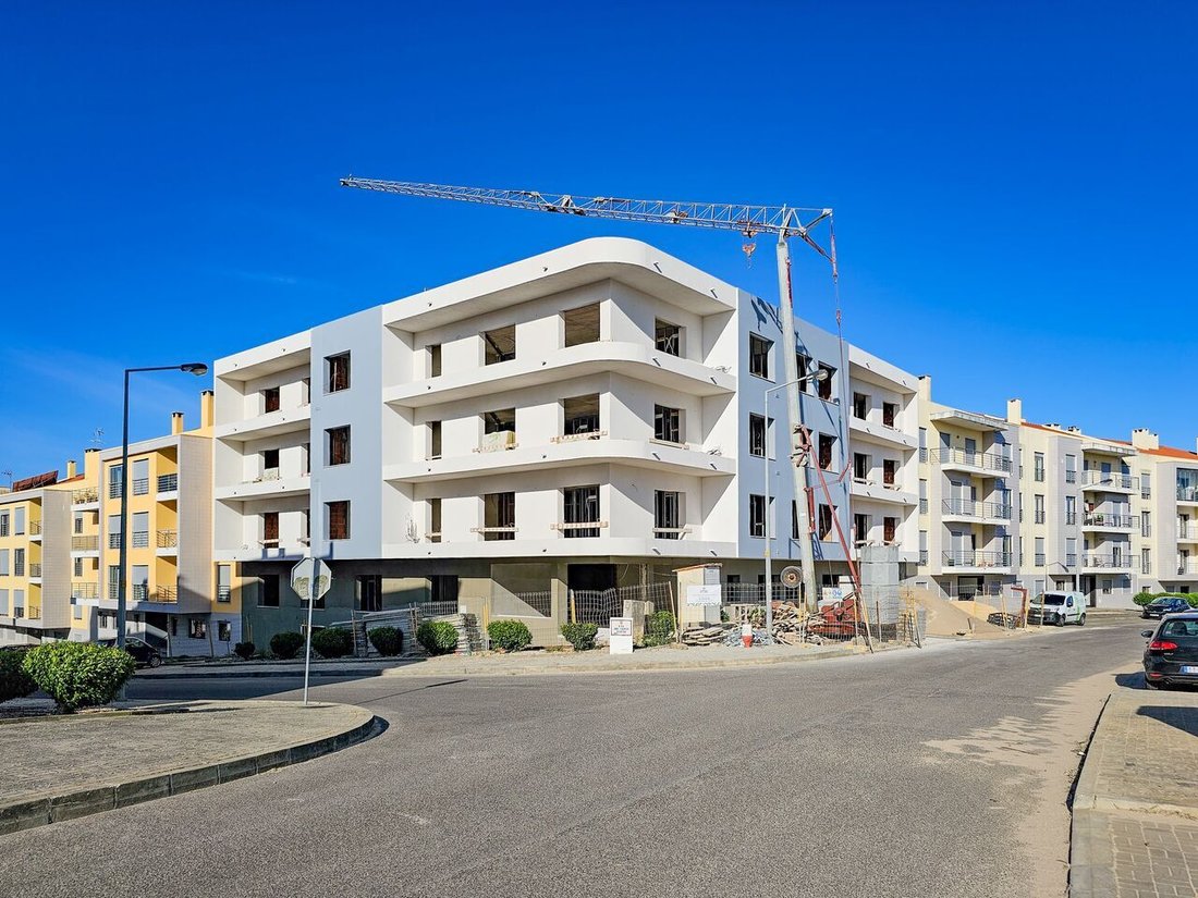 Apartment T3 Ericeira 11 Km, The House Of Houses In Mafra, Lisbon