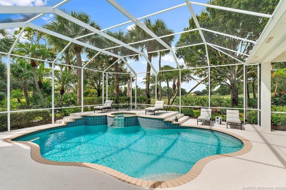 Meticulously Renovated Home In Willoughby In Stuart, Florida, United